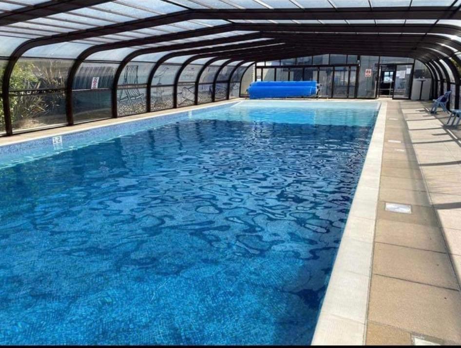 Villa Sea View 3-Bed Heated Pool Eat Bar Kids Park Lowestoft Eksteriør bilde