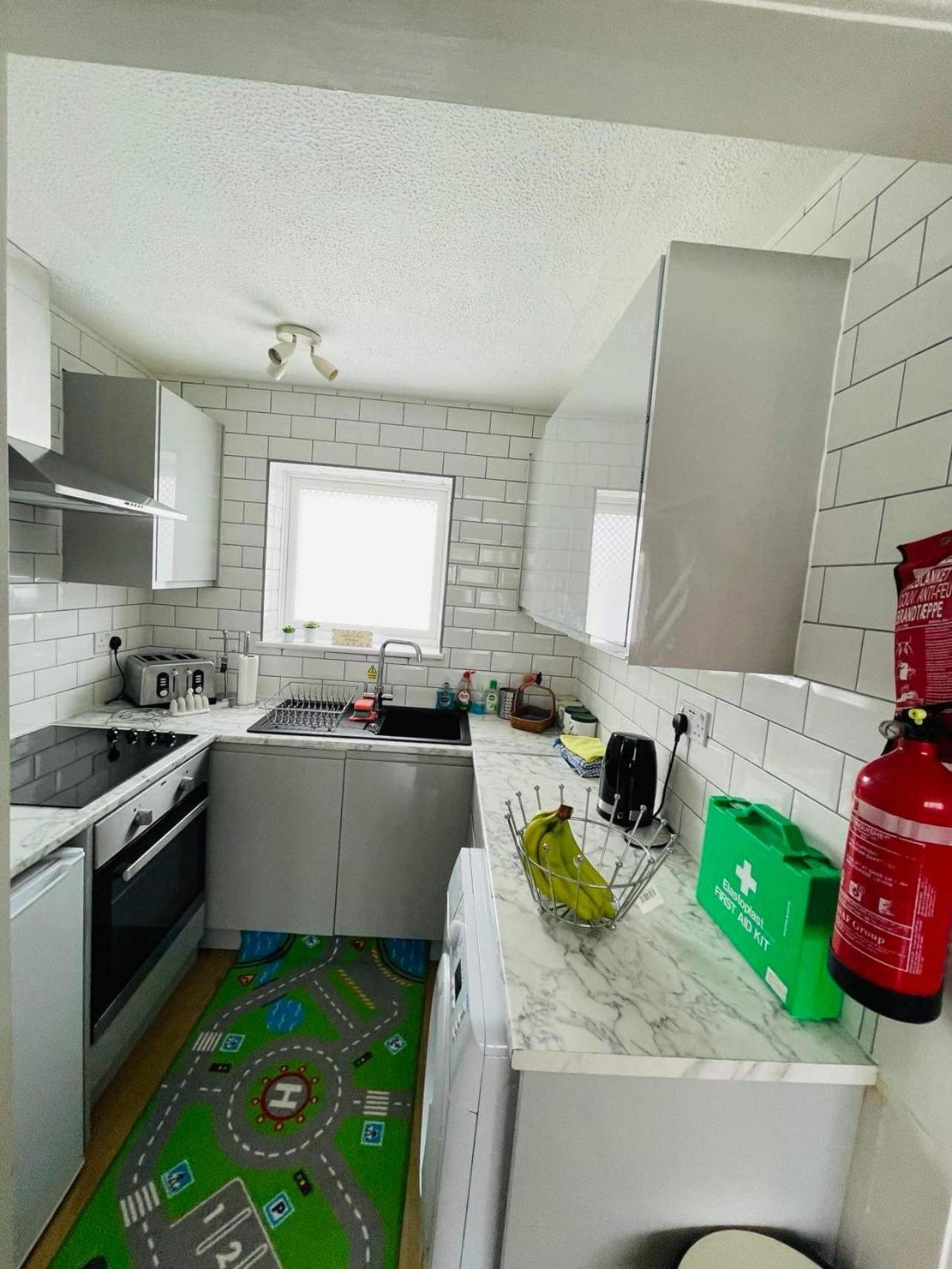 Villa Sea View 3-Bed Heated Pool Eat Bar Kids Park Lowestoft Eksteriør bilde