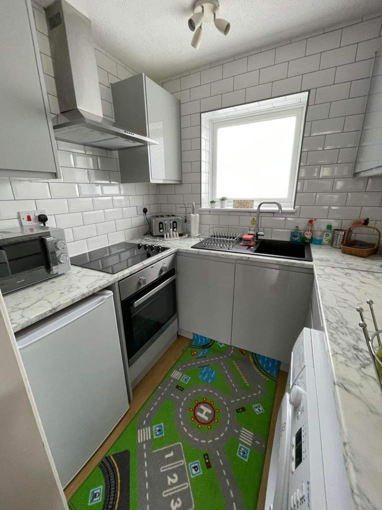 Villa Sea View 3-Bed Heated Pool Eat Bar Kids Park Lowestoft Eksteriør bilde